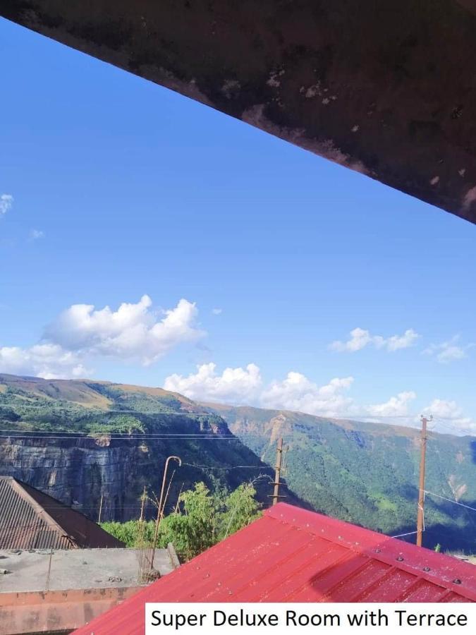 Odyssey'S Pateng Homestay, Cherrapunji Exterior foto