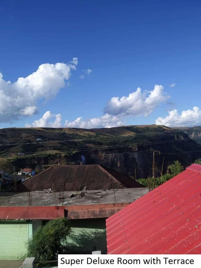 Odyssey'S Pateng Homestay, Cherrapunji Exterior foto